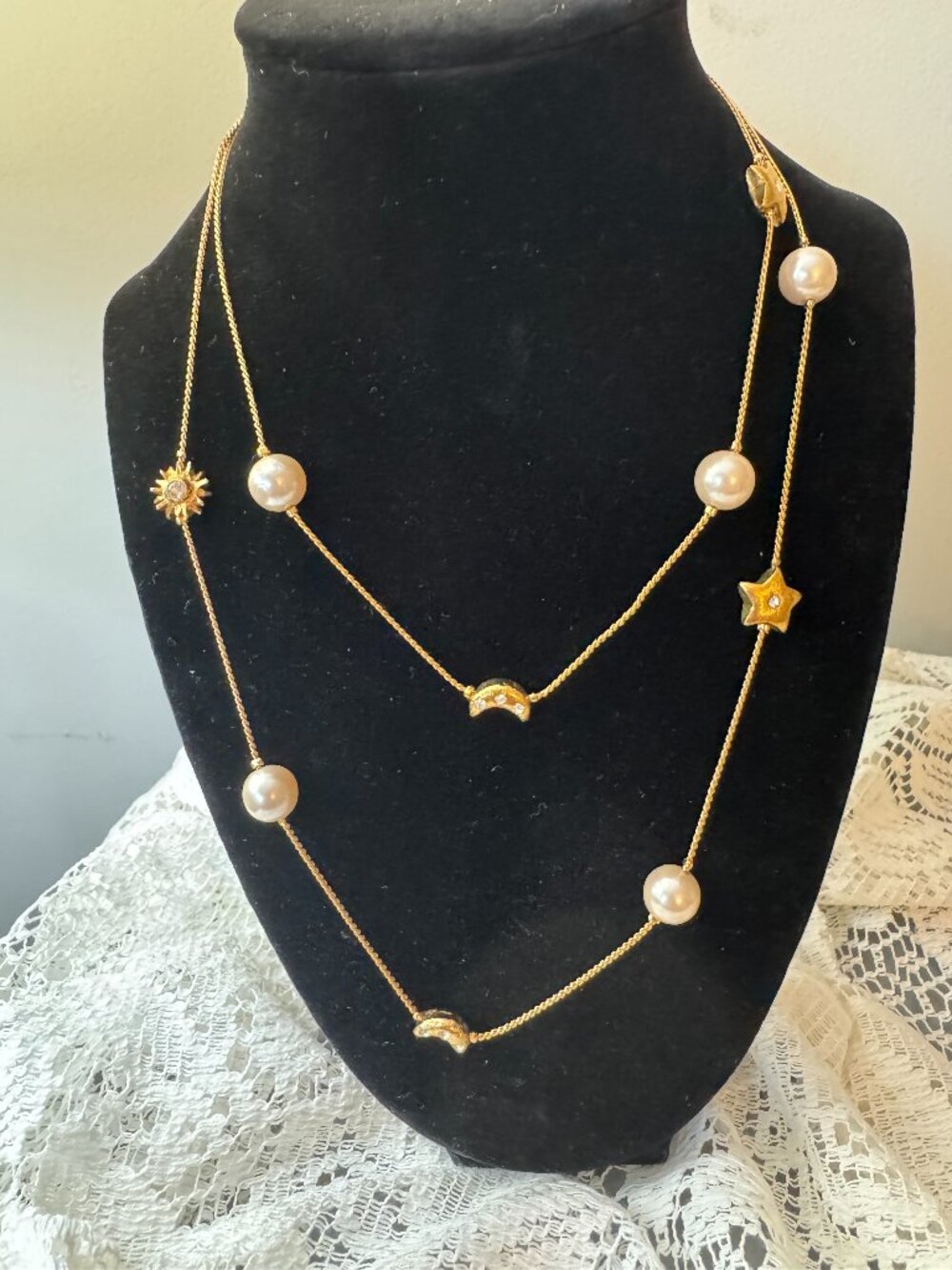 Vintage 18" Gold Tone Rhinestone Celestial Moon Star Station Necklace